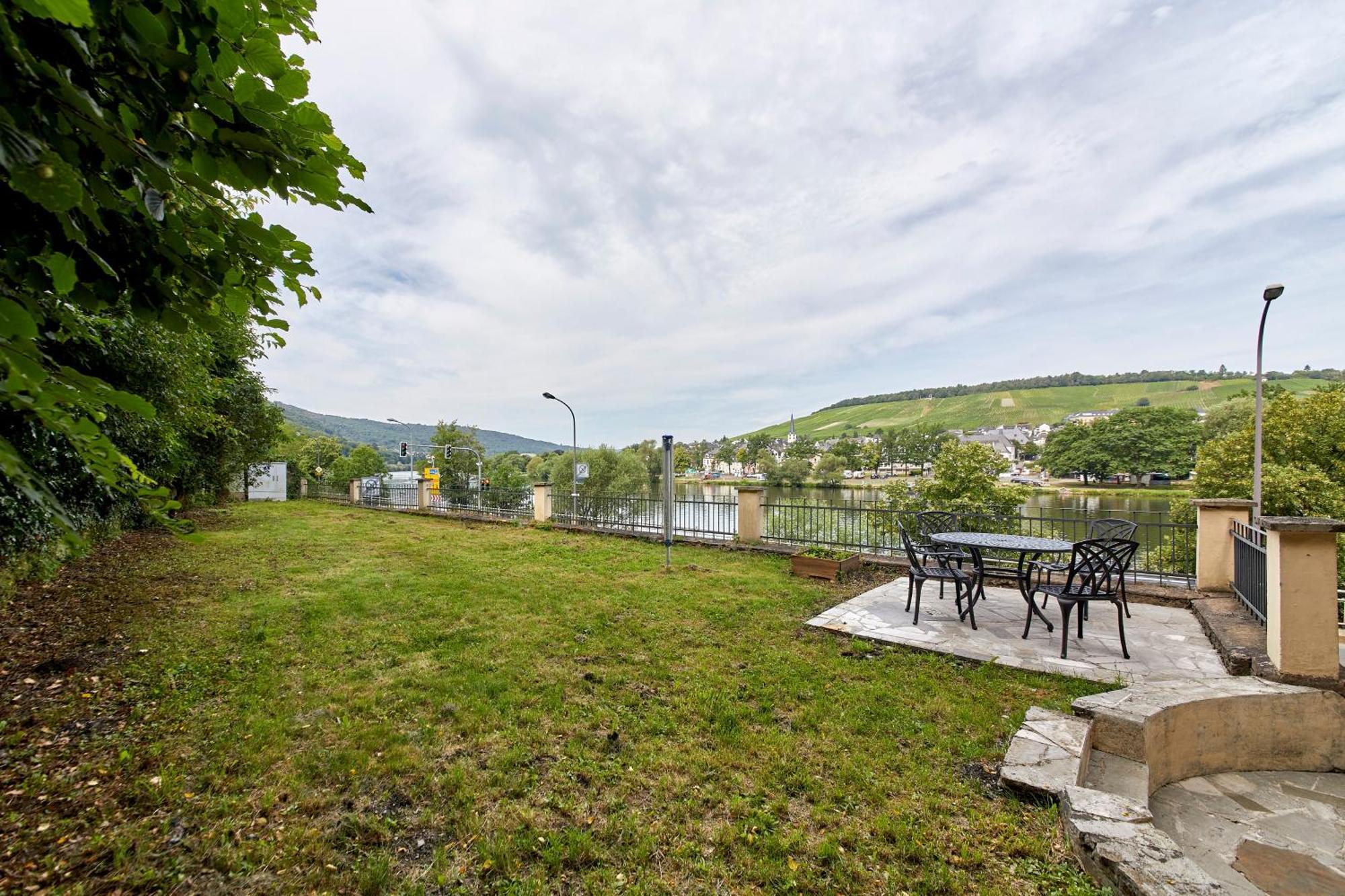 Moselblick Apartment Bernkastel-Kues Luaran gambar